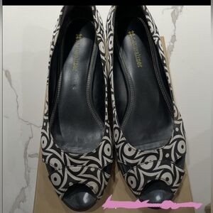 Naturalizer Black and White Patterned Wedges
